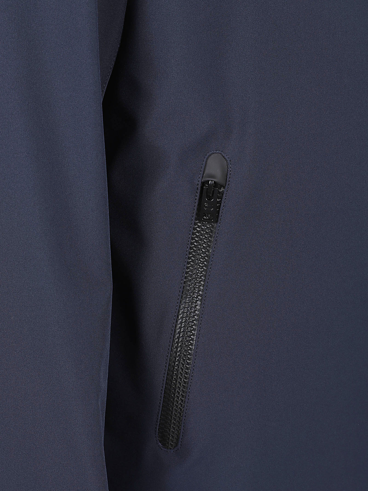 GIACCA UOMO CON CAPPUCCIO SOFT SHELL PACIFIC - WOOLRICH<BR/> CFWOOU1047MBUT3496 3989 MELTON BLUE WOOLRICH
