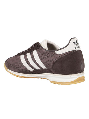 Scarpa donna<BR/> JQ9870 EARSTR-WONWHI ADIDAS