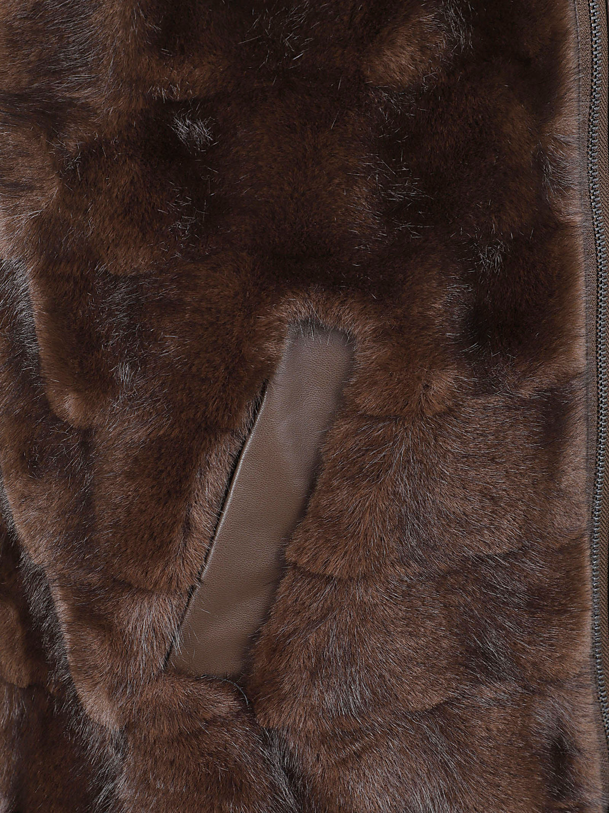 ECOPELLICCIA SENZA MANICHE - PINKO<BR/> 106939 A3C5M11 MARRONE-CHICCO DI CAFFE PINKO 