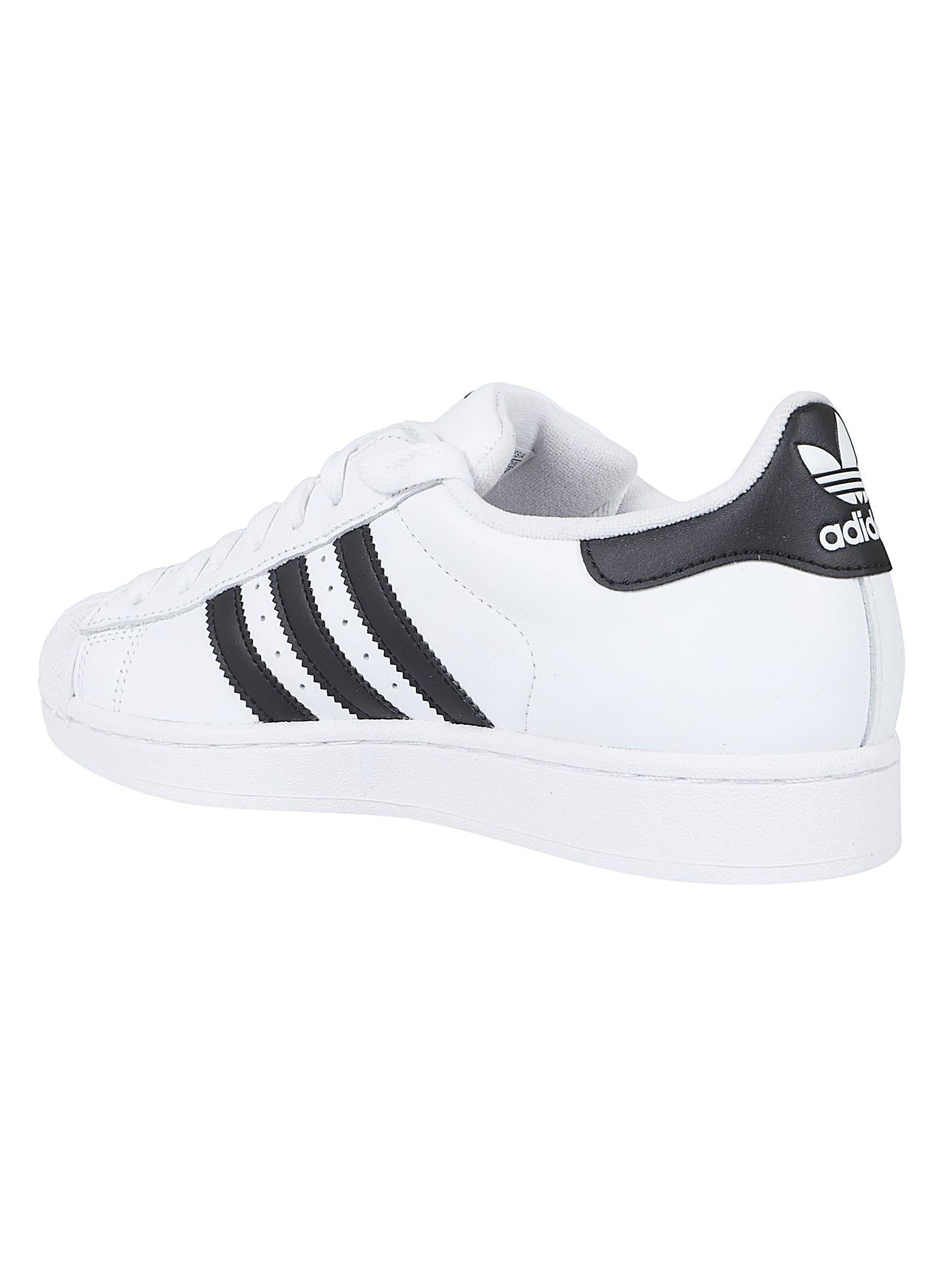 Scarpa unisex IH8659 FTWWHT-CBLACK  ADIDAS 